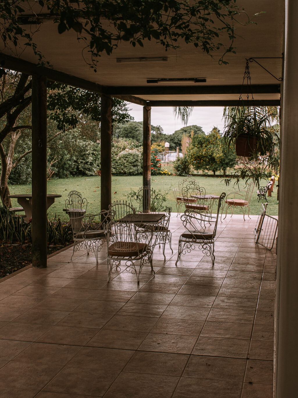 Galeria techada quinta privada villa urquiza Entre Rios