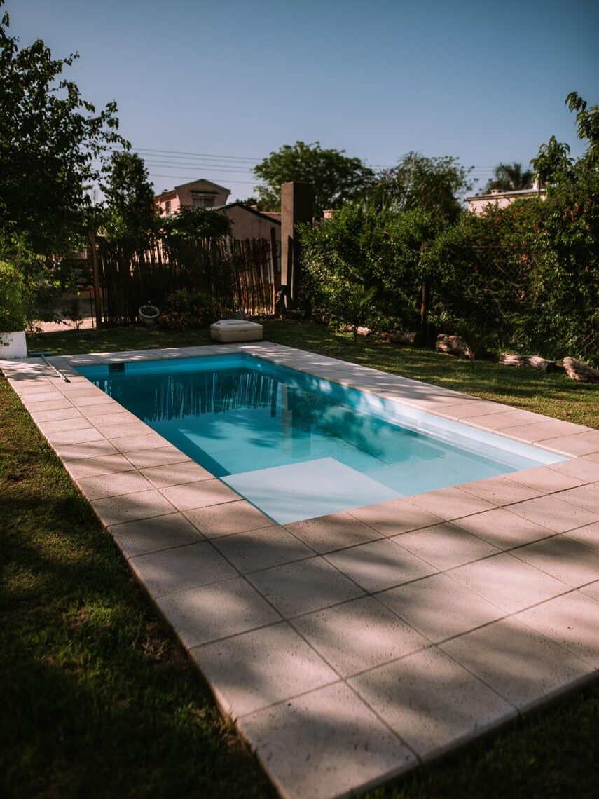 Piscina privada rodeada de verde en Quinta El Encuentro, Villa Urquiza Entre Rios