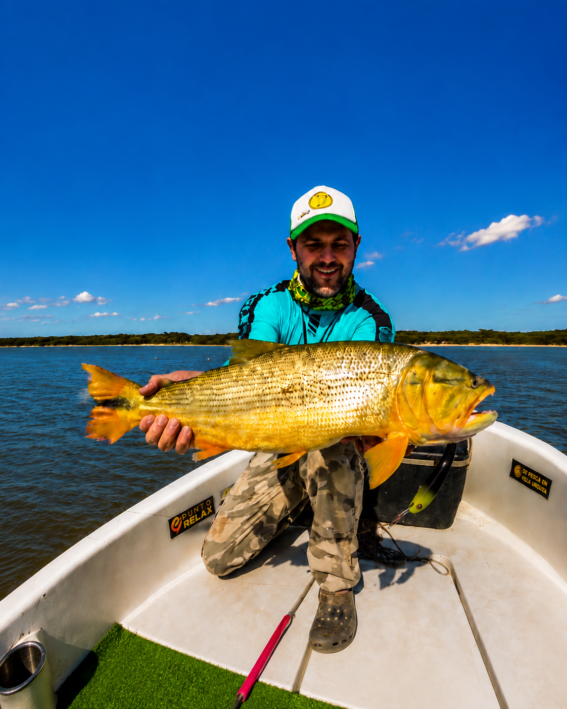 Pesca embarcada en Villa Urquiza - Río Paraná